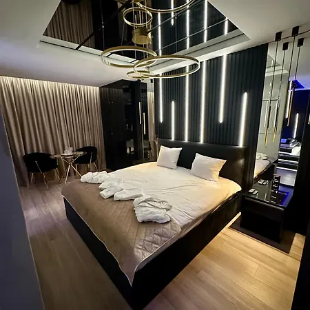 Masarska 6 Vip Apartamenty Jacuzzi Краків Екстер'єр фото