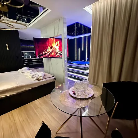 Masarska 6 Vip Apartamenty Jacuzzi Краків Екстер'єр фото