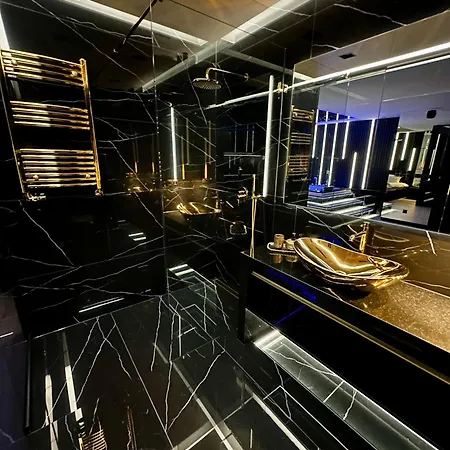 Masarska 6 Vip Apartamenty Jacuzzi Краків Екстер'єр фото