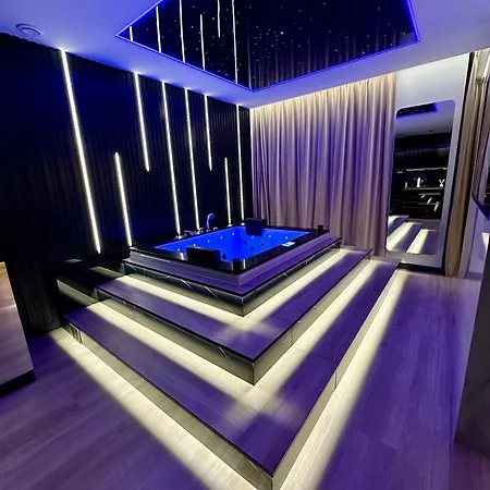 Masarska 6 Vip Apartamenty Jacuzzi Краків Екстер'єр фото